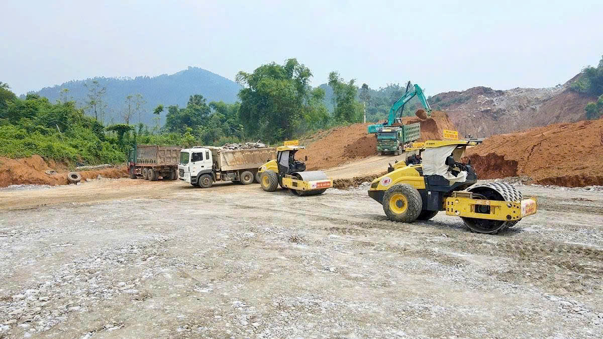 Tuyên Quang: Phát triển hạ tầng giao thông, tạo nền tảng thúc đẩy kinh tế - xã hội - Ảnh 2